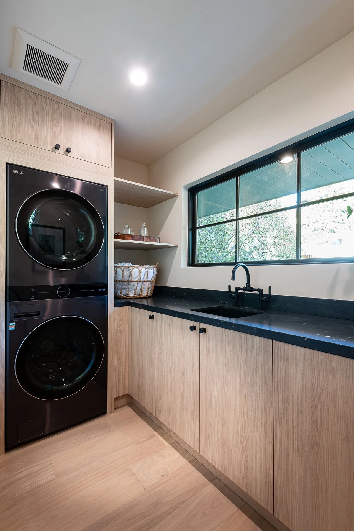 767 Jacon Way by the design lab, Los Angeles, CA